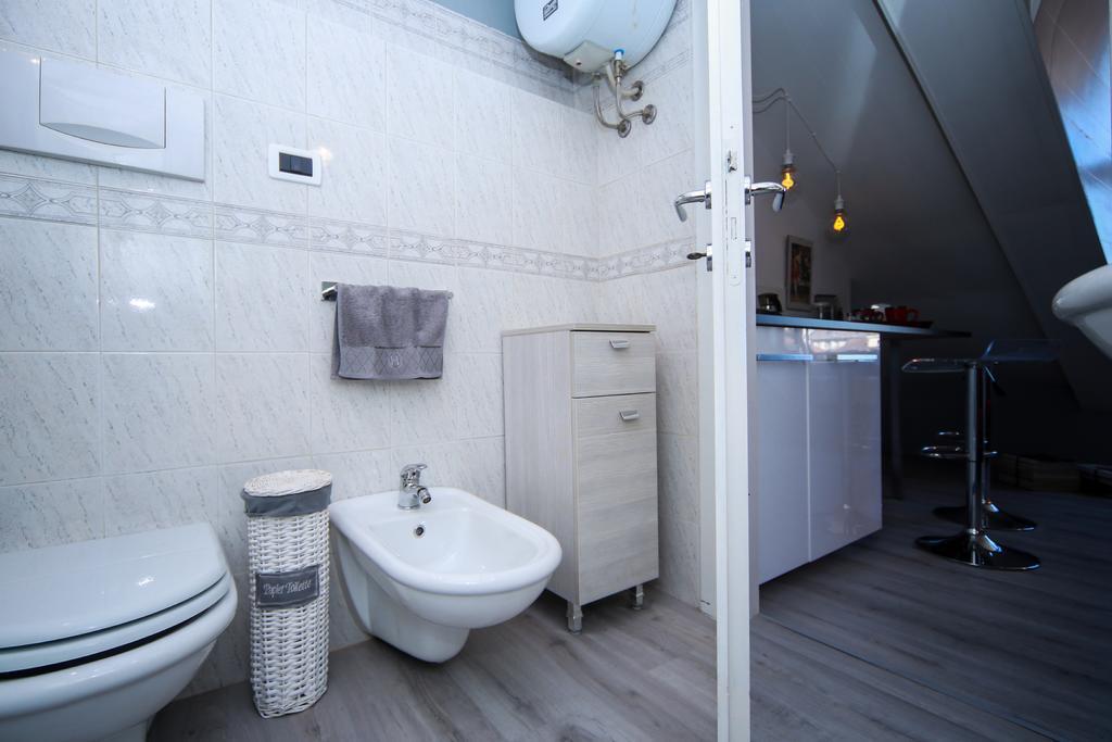 Stylish Loft Gioia Apartment Торино Екстериор снимка